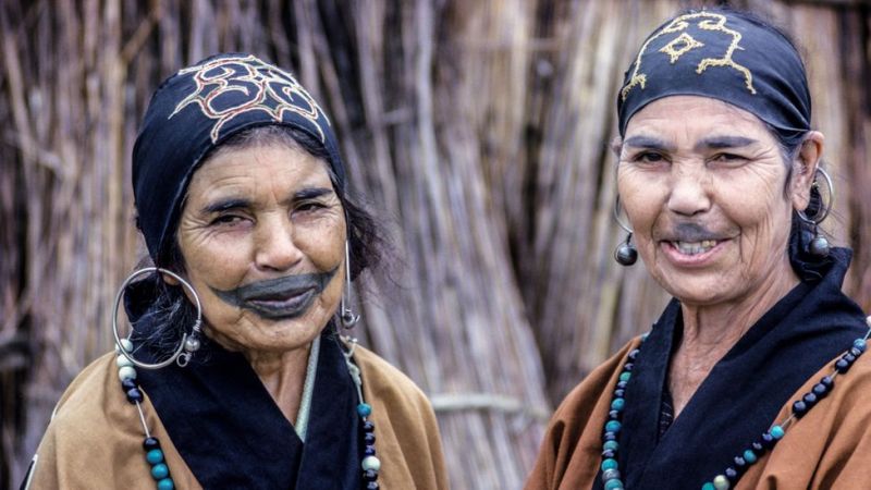 dân tộc thiểu số Ainu tại Nhật Bản dân tộc thiểu số Ainu tại Nhật Bản